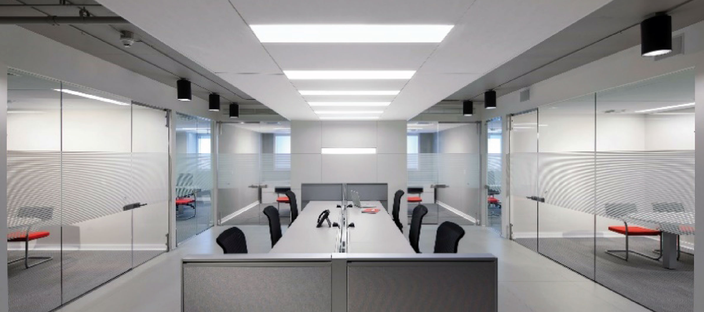 10 مورد از تأثیرات نورپردازی در محیط کار